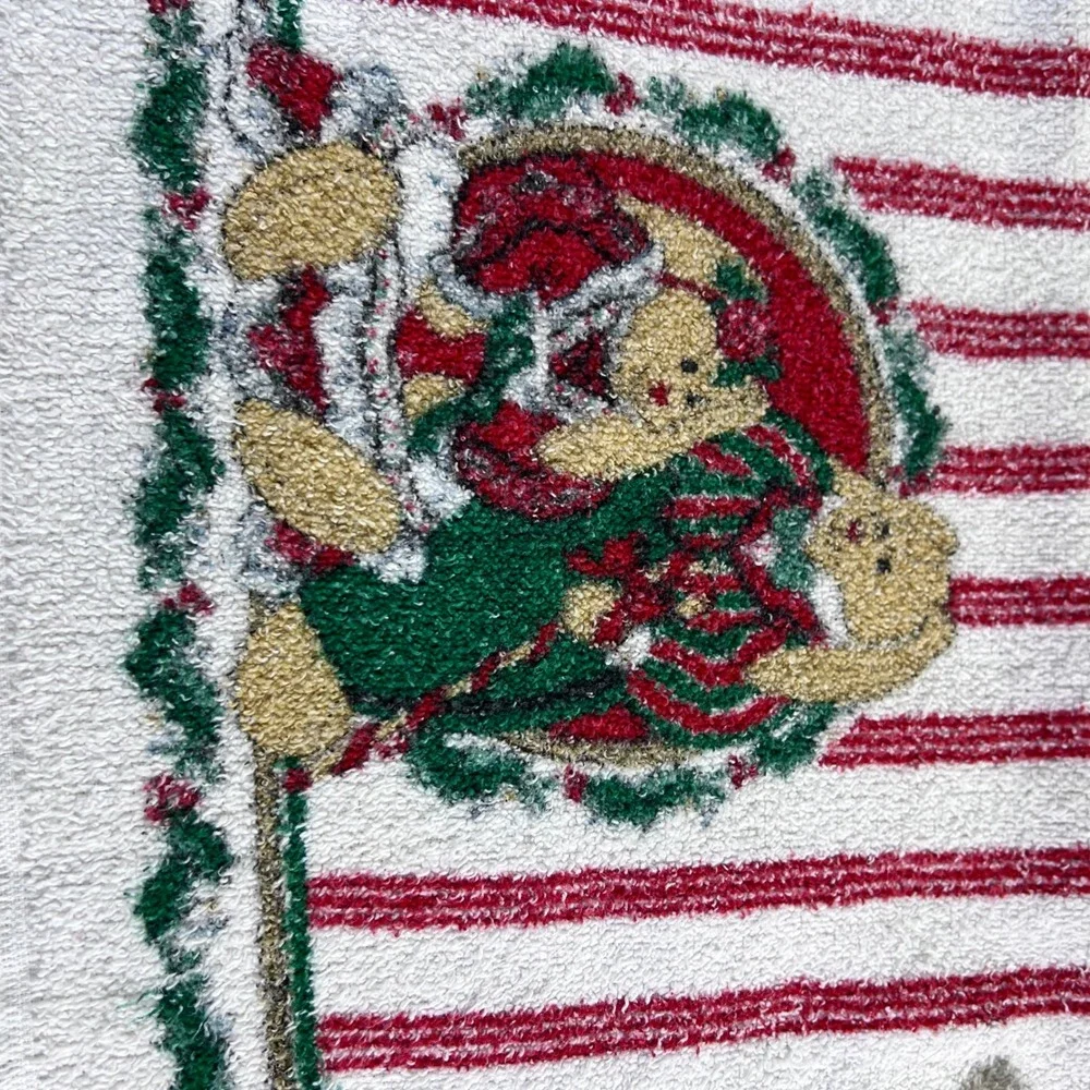 Vintage Christmas Teddy Bear Wreath Fringed Hand Towel Red White Striped Cotton
